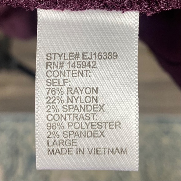 Eden Society Burgundy Hooded Utility Jacket Women’s Large - Picture 9 of 10